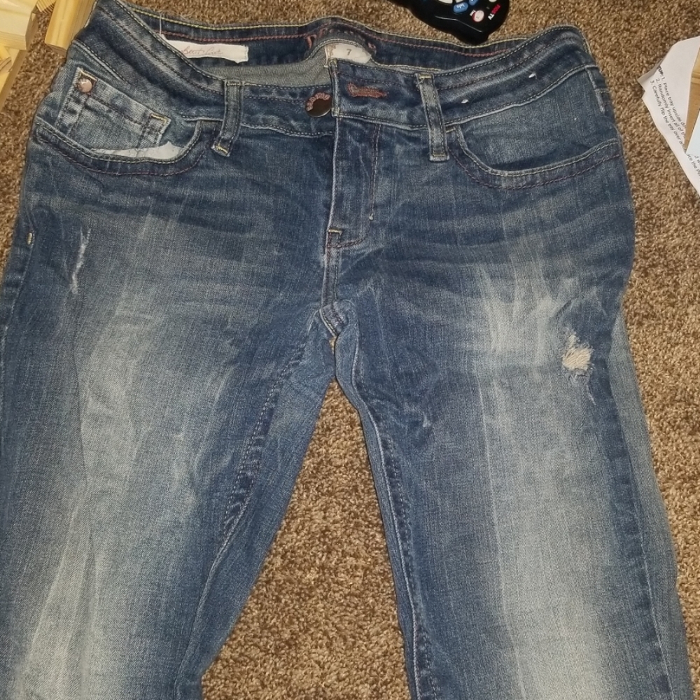 Jeans